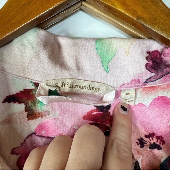 Soft Surroundings Pink Floral Pajama Set Size Medium - Picture 4 of 8